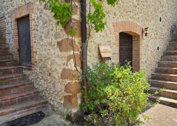 scale.jpg - Casale Strada di Guadamello 9, Narni - foto 16