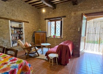 app1 living.jpg - Casale Strada di Guadamello 9, Narni - foto 23