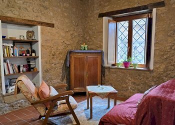 app1 living1.jpg - Casale Strada di Guadamello 9, Narni - foto 30