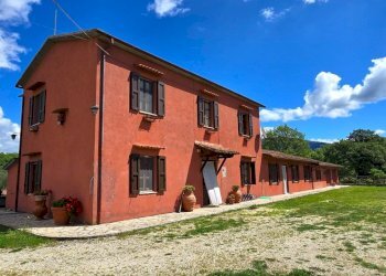 casale umbria1.jpg - Casale Strada Bonifica 150, Montecchio - foto 5