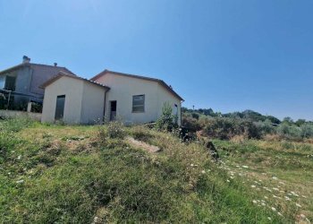 Immagine WhatsApp 2025-08-11 ore 15.38.43_3f994df7 - Rustic Strada di Montoro, Amelia - photo 10