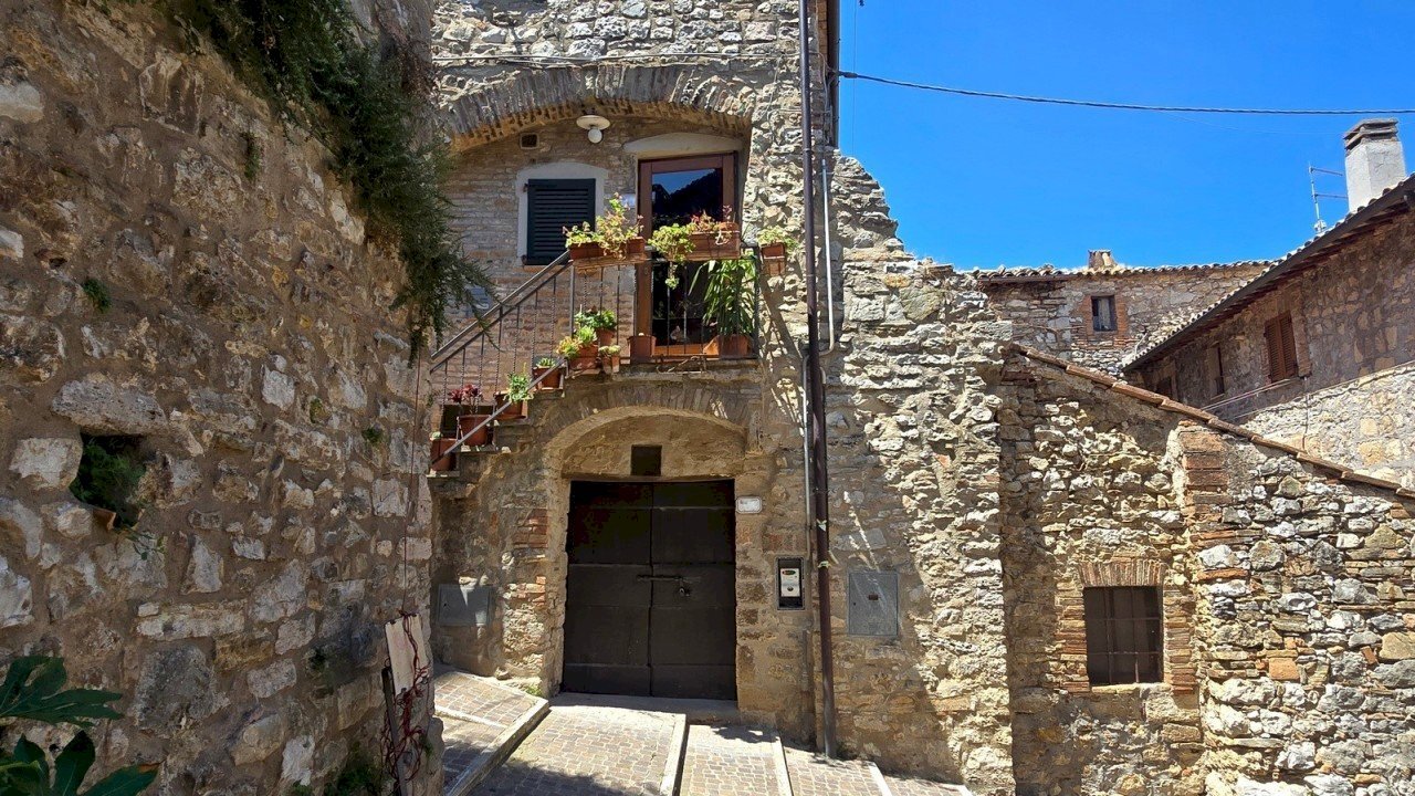 20250718_123629.jpg - Trilocale Via XXI Aprile 16, Montecchio - foto 3