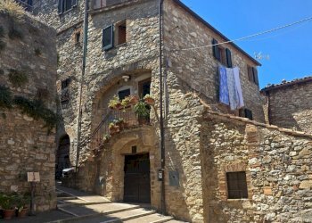 20250718_123704.jpg - Trilocale Via XXI Aprile 16, Montecchio - foto 1