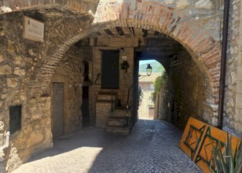 20250718_123456.jpg - Trilocale Via XXI Aprile 16, Montecchio - foto 27