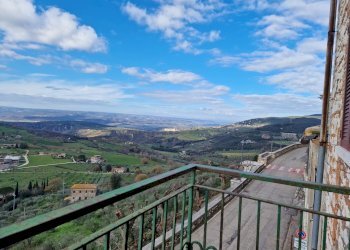 20230127_111321.jpg - Townhouse Viale Regina Margherita, Lugnano in Teverina - photo 1