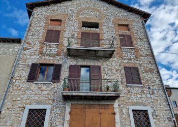 20230127_112150.jpg - Townhouse Viale Regina Margherita, Lugnano in Teverina - photo 3