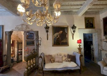 living room (4).jpg - Terratetto - Terracielo Via del Duomo 22, Todi - foto 9