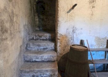 scala.jpg - Casale Vocabolo Menicaglie 9, Baschi - photo 21