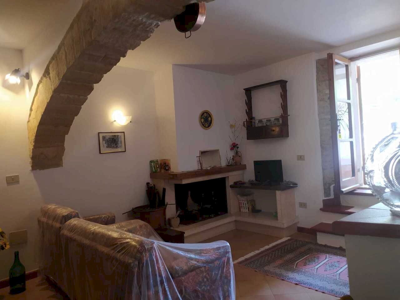 Immagine WhatsApp 2025-06-16 ore 16.02.41_a06f475e - Porzione di casa Piazza Panfili, Guardea - foto 1