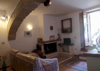 Immagine WhatsApp 2025-06-16 ore 16.02.41_a06f475e - Porzione di casa Piazza Panfili, Guardea - foto 1