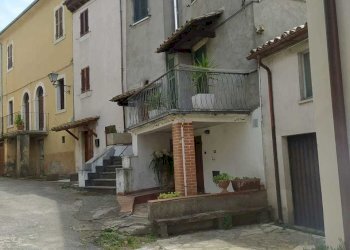 Immagine WhatsApp 2025-06-16 ore 16.02.42_cc4108da - Porzione di casa Piazza Panfili, Guardea - foto 3