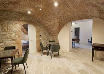 living01.jpeg - Appartamento Via Cesia O della Piana 30, Todi - foto 21