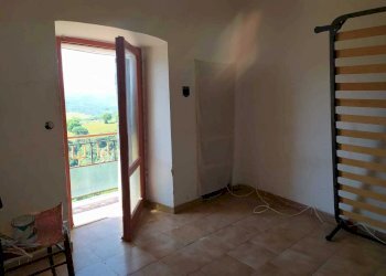 aa0e01cd-86f2-42ca-b31c-c8f05aa177a0.jpeg - Porzione di casa Via Umberto I, Alviano - foto 13