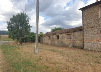 20210714_182215.jpg - Porzione di casa madonna del porto, Guardea - foto 12