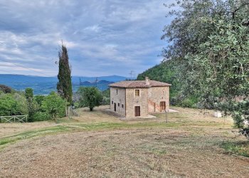 969-ext-07.jpg - Casale Todi - foto 4