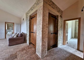 969-int-08.jpg - Casale Todi - foto 17