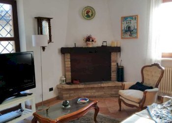 IMG-20211228-WA0032.jpg - Casale Strada del Poggio, Avigliano Umbro - foto 14