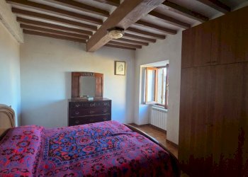 asppartamento centro storico (4).jpg - Quadrilocale Baschi - foto 11