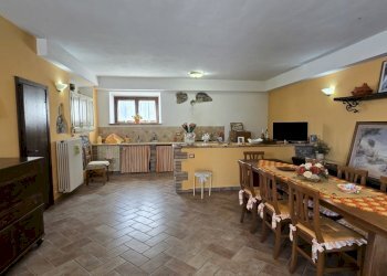 20250321_150836.jpg - Rustic SP92 95, Baschi - photo 10