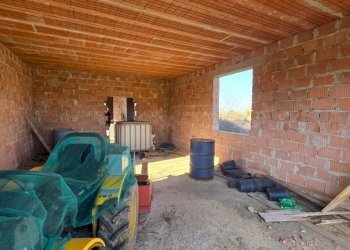 20250306_153945.jpg - Rustico Frazione Romazzano, Todi - foto 14