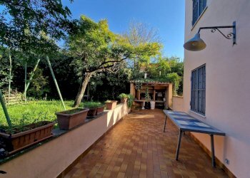 esterno (3).jpg - Villa a Schiera Via Case Vecchie 11, Baschi - foto 3