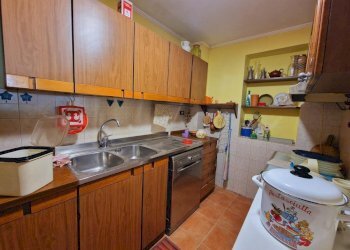 taverna cucina (4).jpg - Villa a Schiera Via Case Vecchie 11, Baschi - foto 24