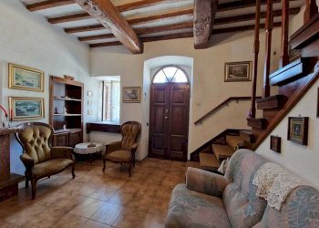 0038a5e5-e022-4310-86c1-3117103802cd.jpeg - Casa semi indipendente Piazza Umberto I, Attigliano - foto 13