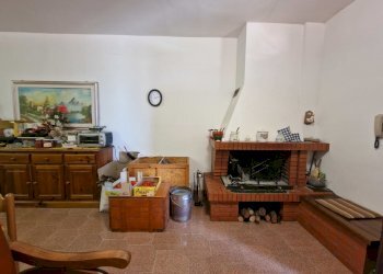 20240823_121102.jpg - Porzione di casa MONTECCAMPANO, Amelia - foto 15