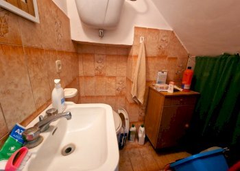 20241201_113536.jpg - Portion of a house Via Camillo Benso Conte di Cavour, Lugnano in Teverina - photo 12