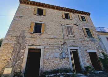 20240911_103405.jpg - Terratetto - Terracielo Via del Fossato, Guardea - foto 25