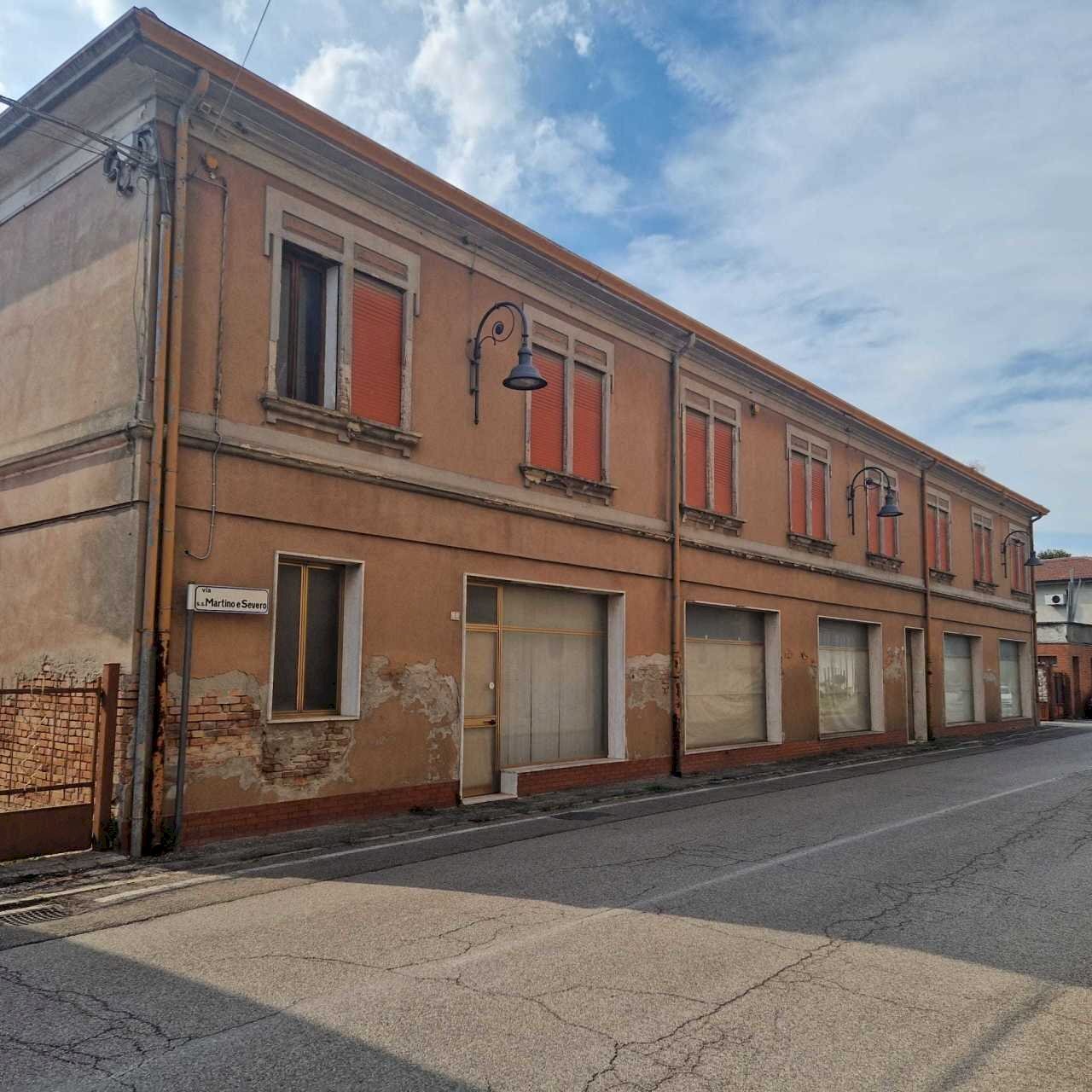 WhatsApp Image 2025-07-17 at 11.39.44 (3).jpeg - Commercial Premises Crespino - photo 1