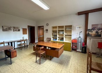 WhatsApp Image 2024-12-11 at 10.43.17 (2).jpeg - Porzione di casa Piazza Fetonte 42, Crespino - foto 17