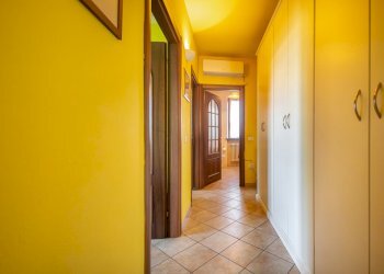 19.jpg - Villa Pisa - foto 18