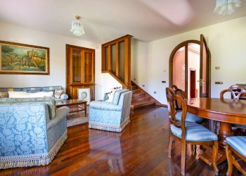 23.jpg - Villa Pisa - foto 1