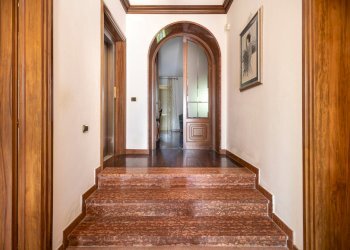 20.jpg - Villa Pisa - foto 12