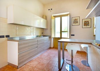 26.jpg - Villa Pisa - foto 17