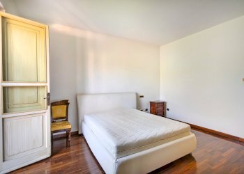 35.jpg - Villa Pisa - foto 26