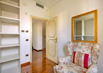 37.jpg - Villa Pisa - foto 28