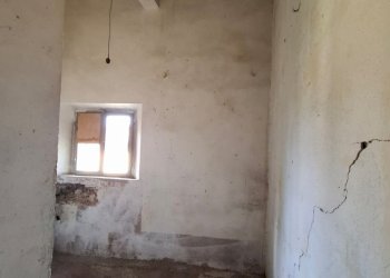 23cd0c58-65e9-476e-add9-b6a0f2304815.JPG - Casa indipendente Vicopisano - foto 12