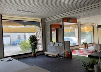 thumb.png - Locale Commerciale Piazza Marconi 15, Val Liona - foto 1