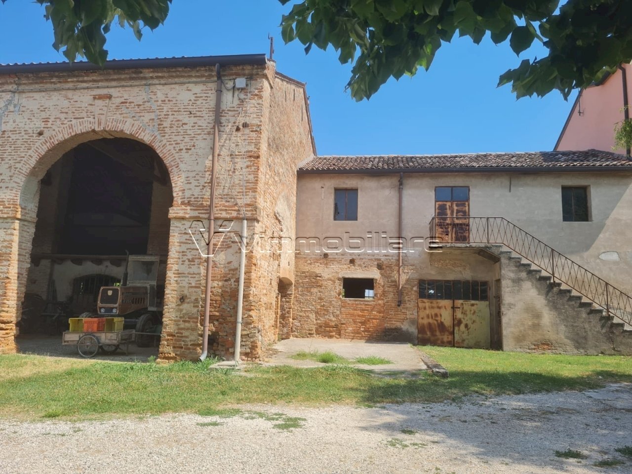 Magazzino via disturbo 10, Agugliaro - foto 1