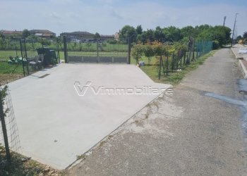 WhatsApp Image 2025-05-26 at 11.57.10.jpg - Terreno edificabile Via Bergoncino, Noventa Vicentina - foto 9