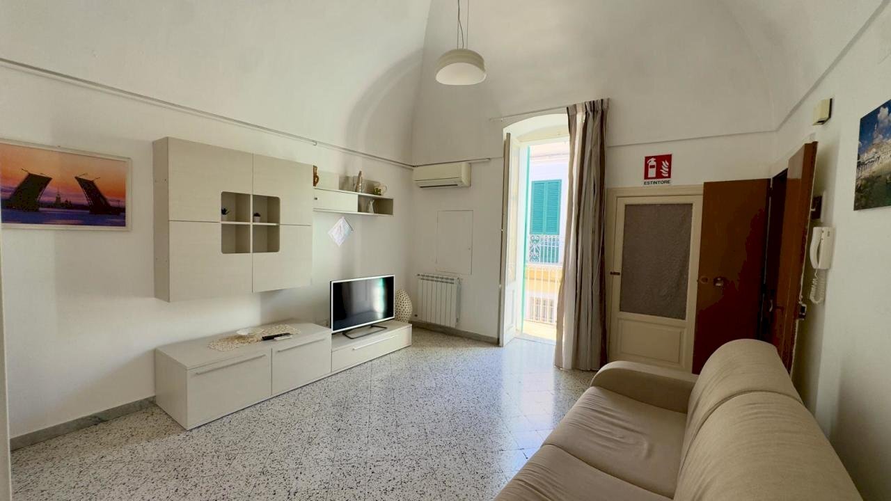 soggiorno - Bilocale Via San Martino 62, Monopoli - foto 3