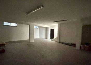 deposito - Locale Commerciale VIA VITTORIO VENETO, Monopoli - foto 10