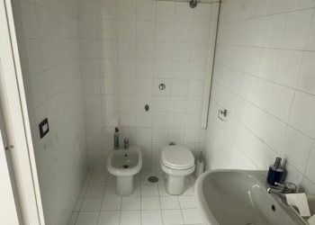 bagno - Locale Commerciale VIA VITTORIO VENETO, Monopoli - foto 12