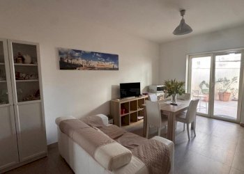 soggiorno pranzo - Trilocale Largo Fontanelle, Monopoli - foto 8