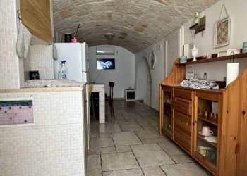 ZONA GIORNO - Bilocale Via Perugini 19, Monopoli - foto 1
