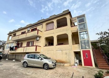 prospetto esterno - Porzione di casa Contrada Virbo 829, Monopoli - foto 14