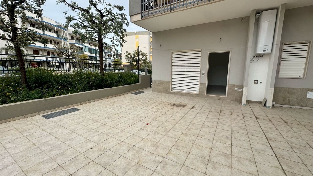 veranda - Bilocale Via Pietro Lorenzetti, Monopoli - foto 3