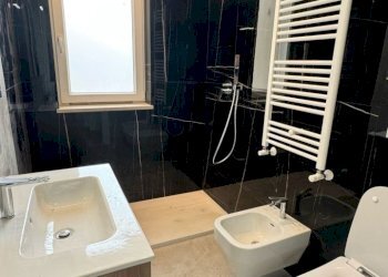 bagno - Bilocale Via Pietro Lorenzetti, Monopoli - foto 12